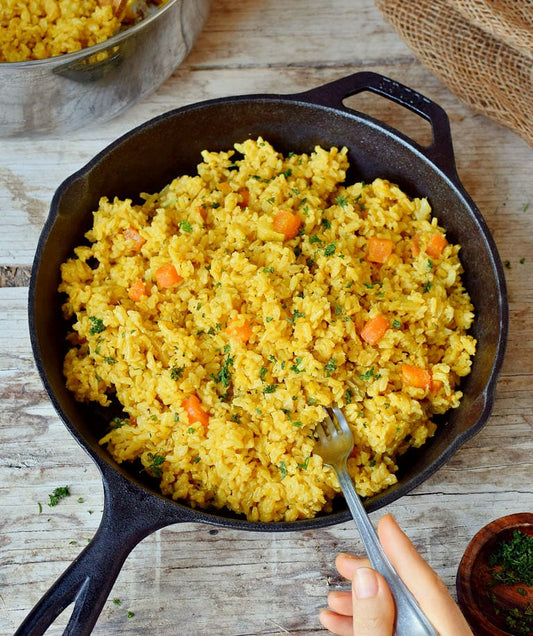 Arroz con cúrcuma, coco y zanahoria